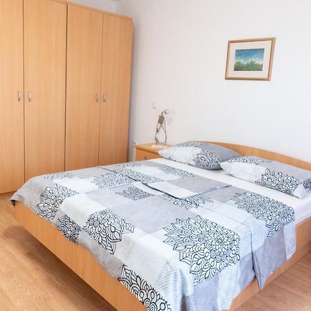 Sunny Apartment Valbandon Fazana Luaran gambar