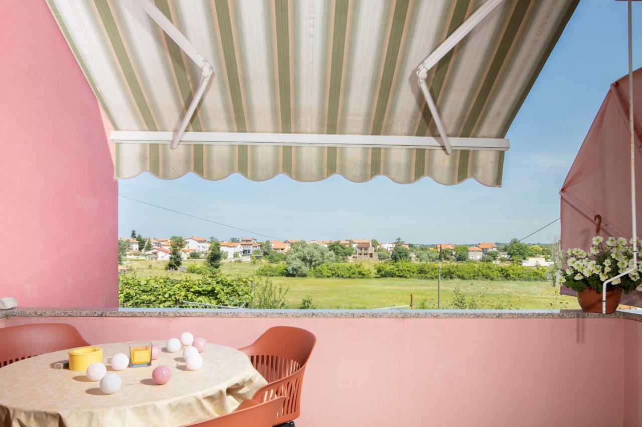 Sunny Apartment Valbandon Fazana Luaran gambar