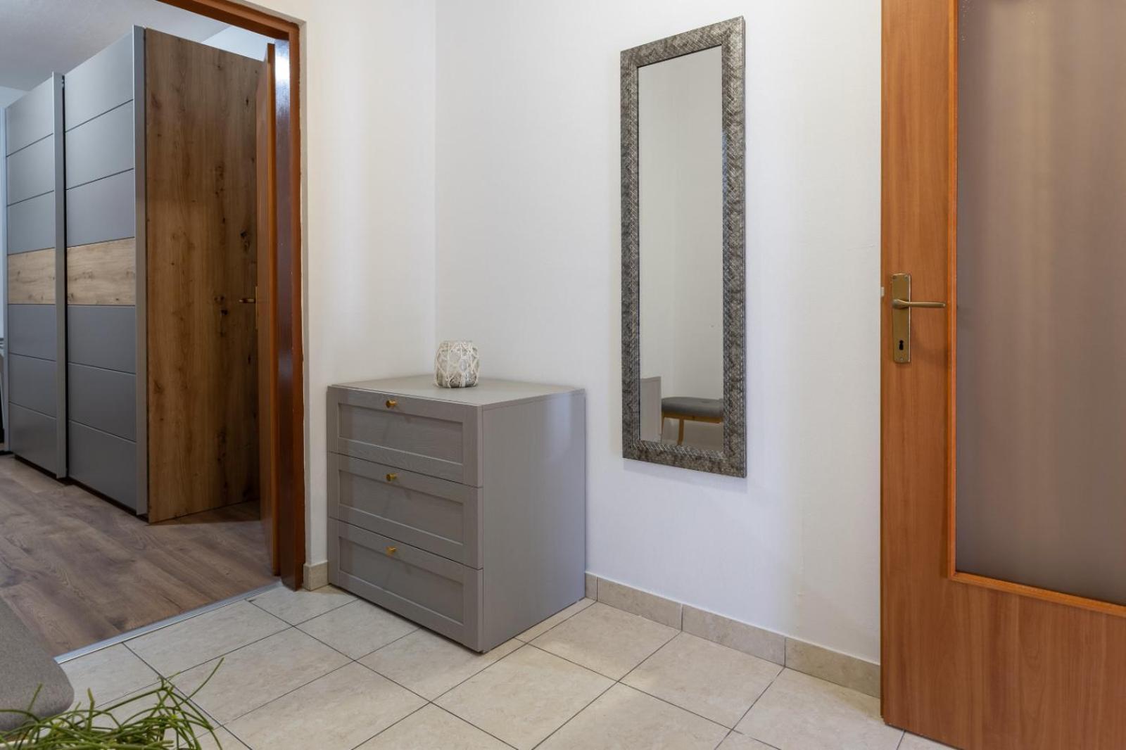 Sunny Apartment Valbandon Fazana Bilik gambar