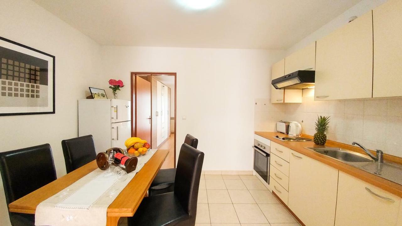 Sunny Apartment Valbandon Fazana Luaran gambar